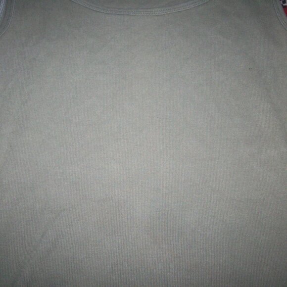 Eddie Bauer Classic Ribbed Knit Women’s Tank Top Size M Olive Green Scoop Neck - Picture 4 of 11